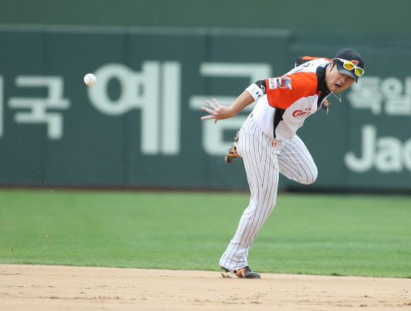 문규현선수의 호수비